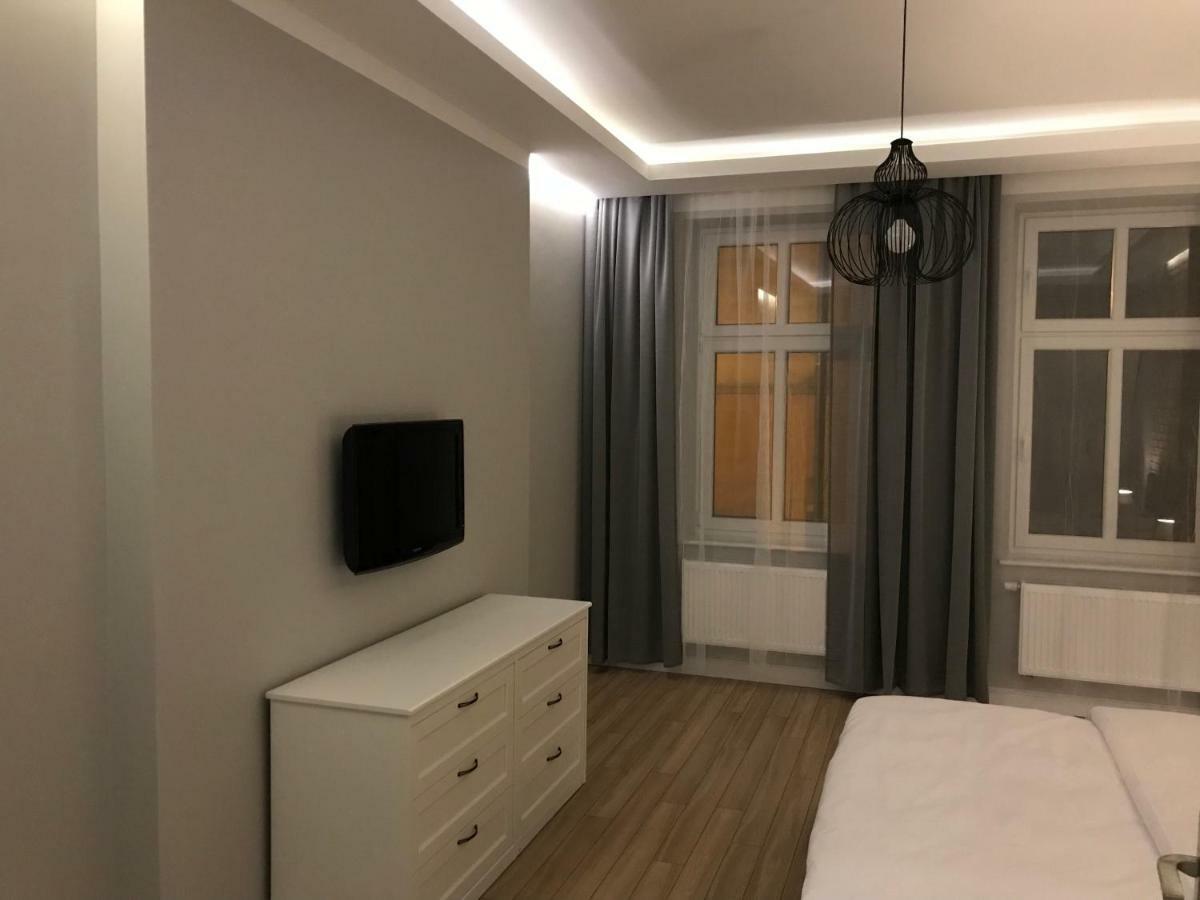 Luksusowy Apartament Dla 6 Osob - 90 M2 Swinoujscie Exterior photo